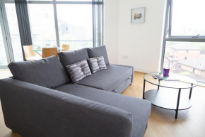 Serviced Apartment In Liverpool City Centre - Free Parking - Balcony - by Happy Days